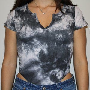 Black and White Tie Dye V-Neck Body Suit